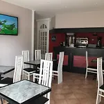 Hotell Le Faisan 2*