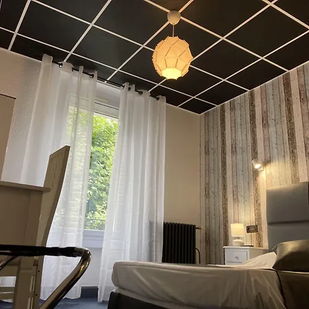 Hotel Le Faisan Montluçon